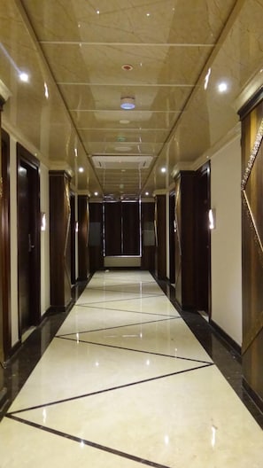 Interior - Arna Hotel (Bengaluru)