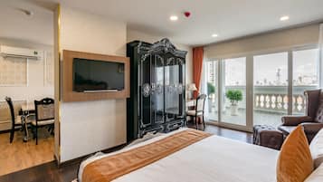 Căn hộ Presidential, 1 giường cỡ queen, không hút thuốc, quang cảnh thành phố | 1 phòng ngủ, minibar, két bảo mật tại phòng, trang trí khác biệt