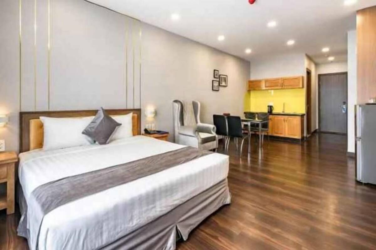 1 bedroom, minibar, in-room safe, individually decorated