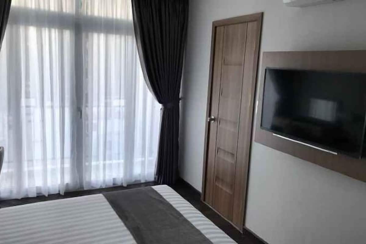 1 habitación, minibar y caja de seguridad en la habitación