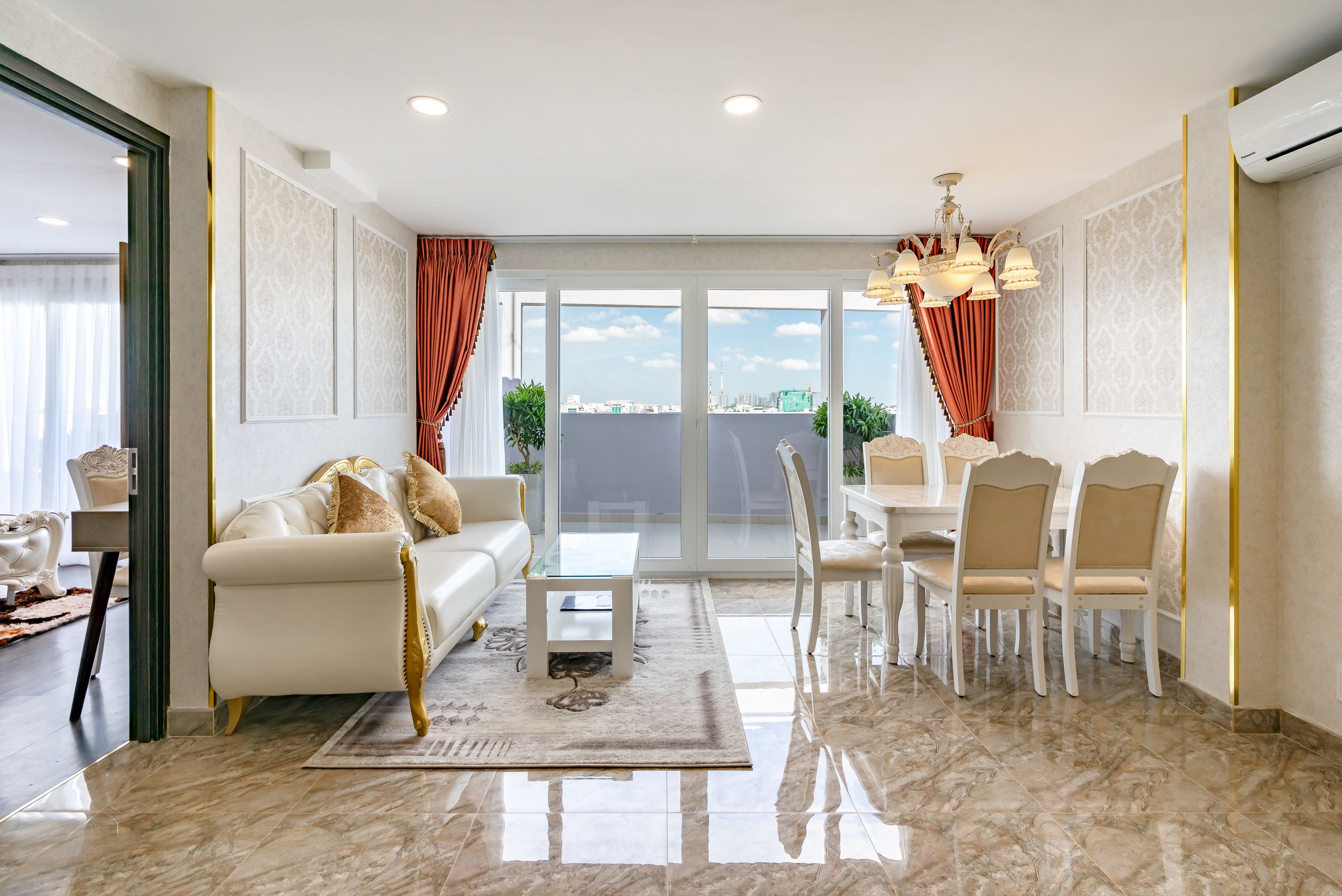 Cobertura real, 2 quartos, para não fumantes, vista para a cidade | 1 quarto, frigobar, cofres nos quartos, individualmente decorados