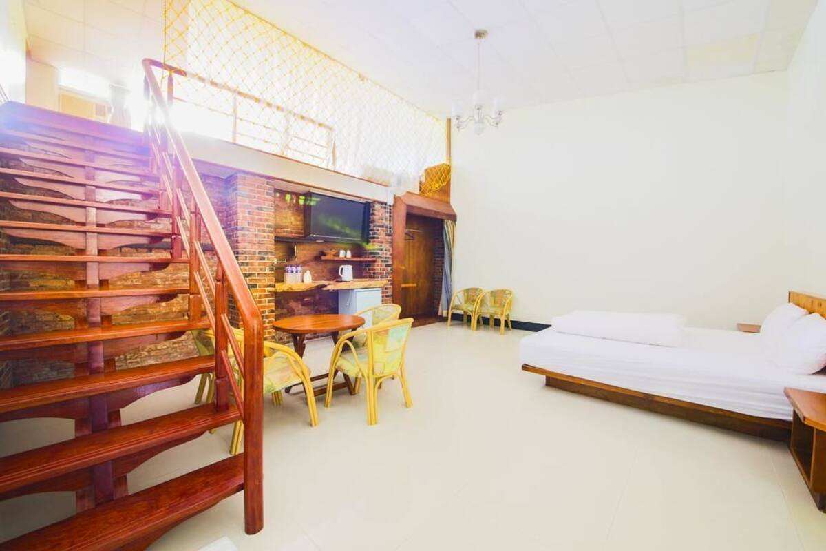 Habitación familiar | Escritorio, cortinas blackout, insonorización y wifi gratis