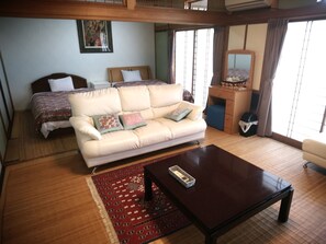 Japanese Western Style Quadruple Room 203 | Down comforters, free WiFi