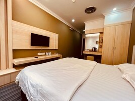 Habitación estándar doble (Punai) | 4 dormitorios, escritorio, wifi gratis y ropa de cama