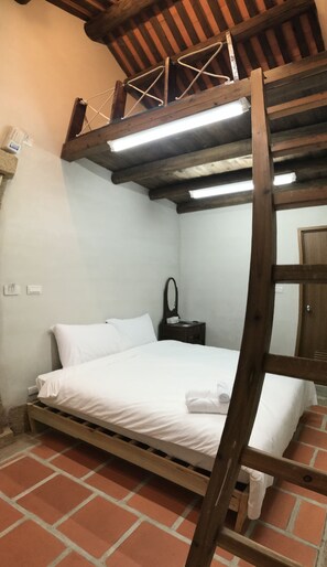 Décoration personnalisée, rideaux occultants, Wi-Fi gratuit