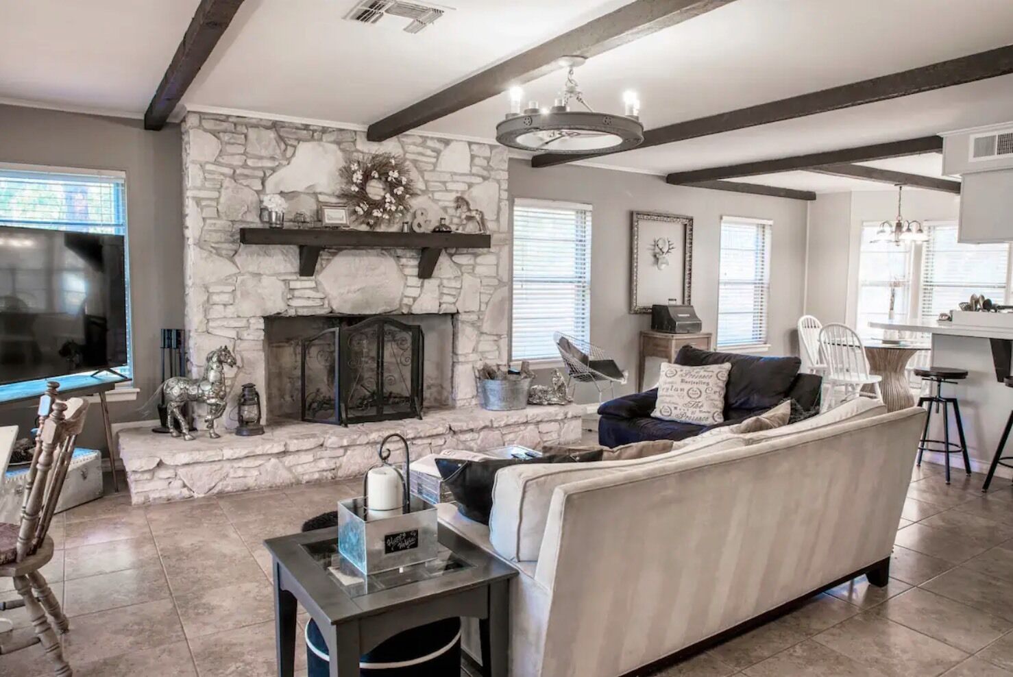 Country "getaway" house inside city limits