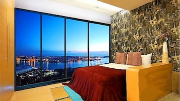 豪華雙人房, 海景 | 書桌、遮光布/窗簾、折疊床/加床、免費無線上網