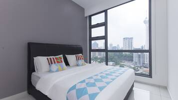 Classic Apartment, 1 Double Bed, Non Smoking, City View | Bed sheets, wheelchair access