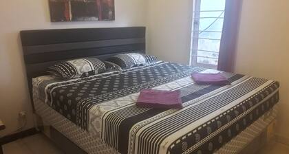 Harry & Mimin Homestay