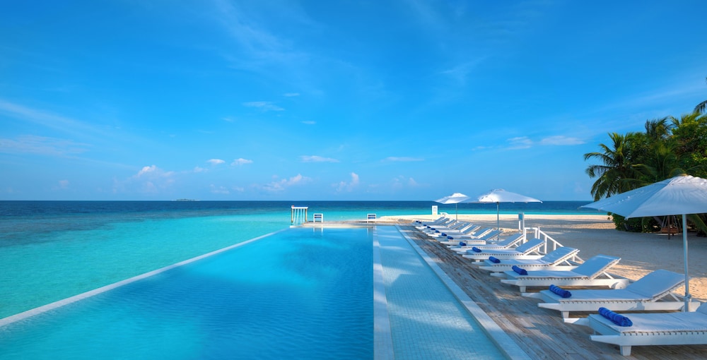 Sandies Bathala Resort - Bild 3