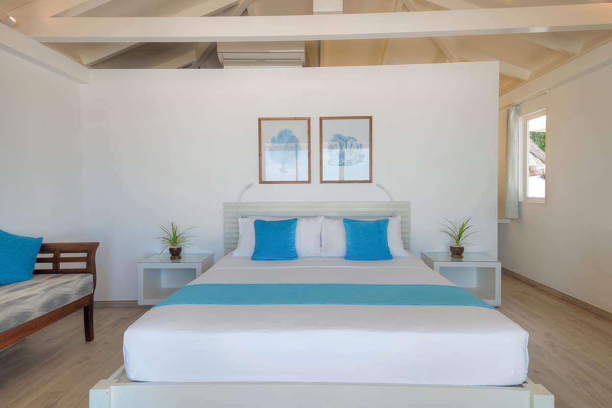 beach bungalow | minibar, desk, iron/ironing board, bed sheets