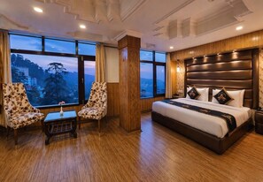 Premium-Zimmer | Hochwertige Bettwaren, individuell dekoriert, individuell eingerichtet