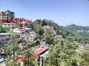 Premium Room | Mountain view - Anandam Near Mall Road (Shimla)