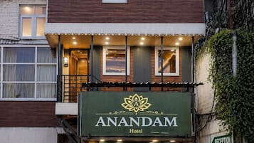 Fachada da propriedade