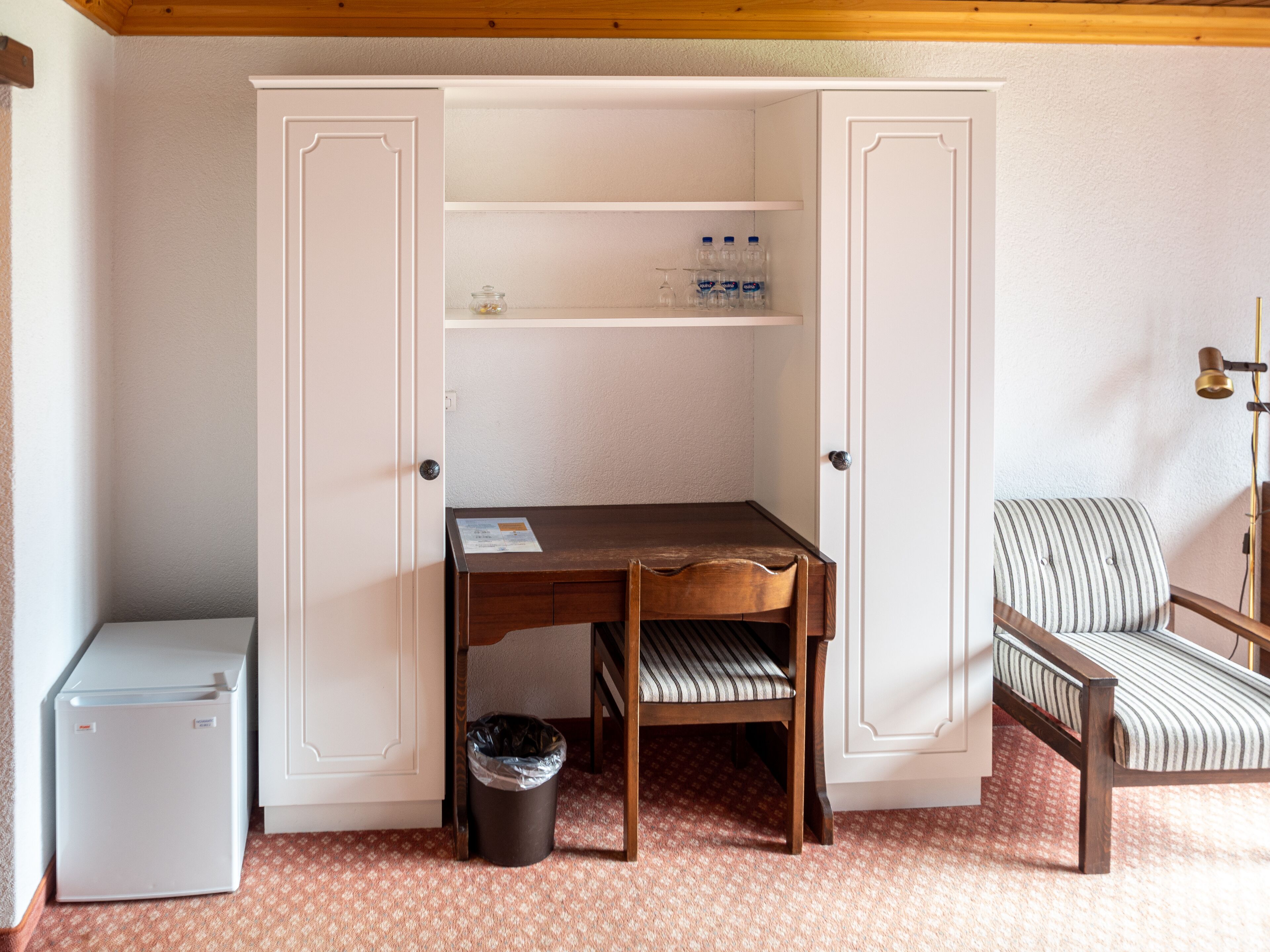 double room, accessible, private bathroom (eiger) | wardrobe