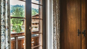 View from room - Hotel Gletscherblick (Grindelwald)