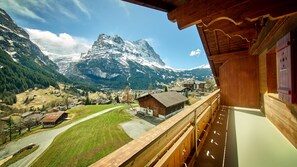 Apartment, 2 Bedrooms, Balcony, Mountain View | Balcony - Hotel Gletscherblick (Grindelwald)