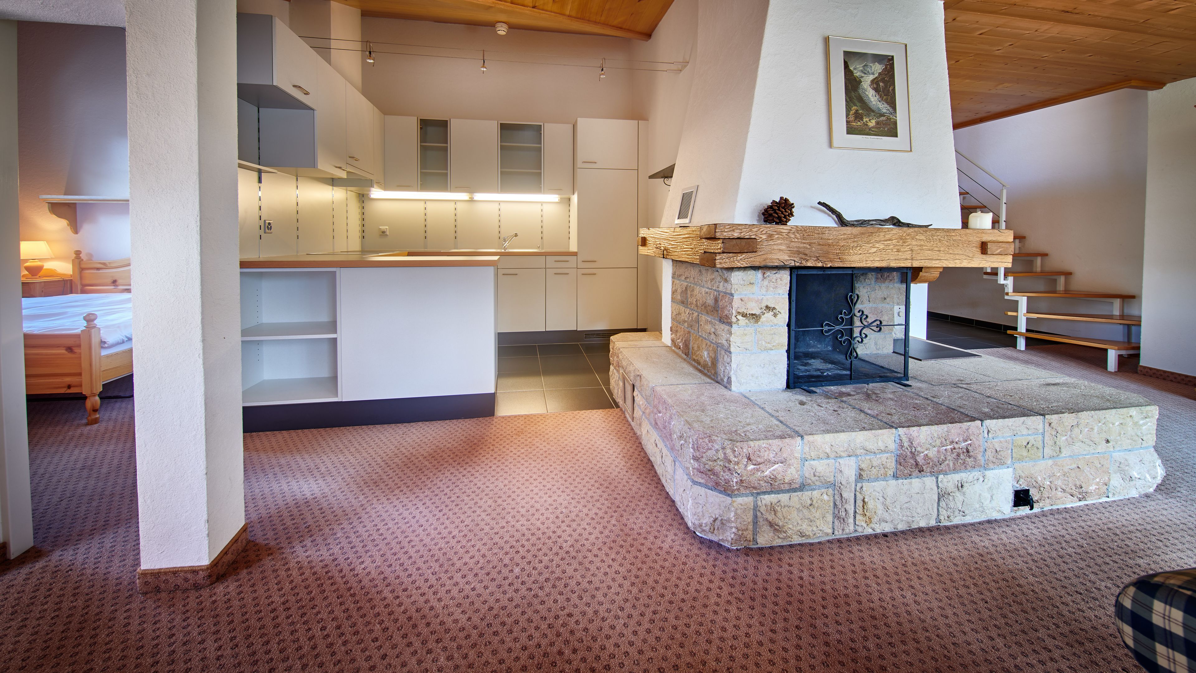 apartment, 2 bedrooms, balcony, mountain view | living area | flat-screen tv