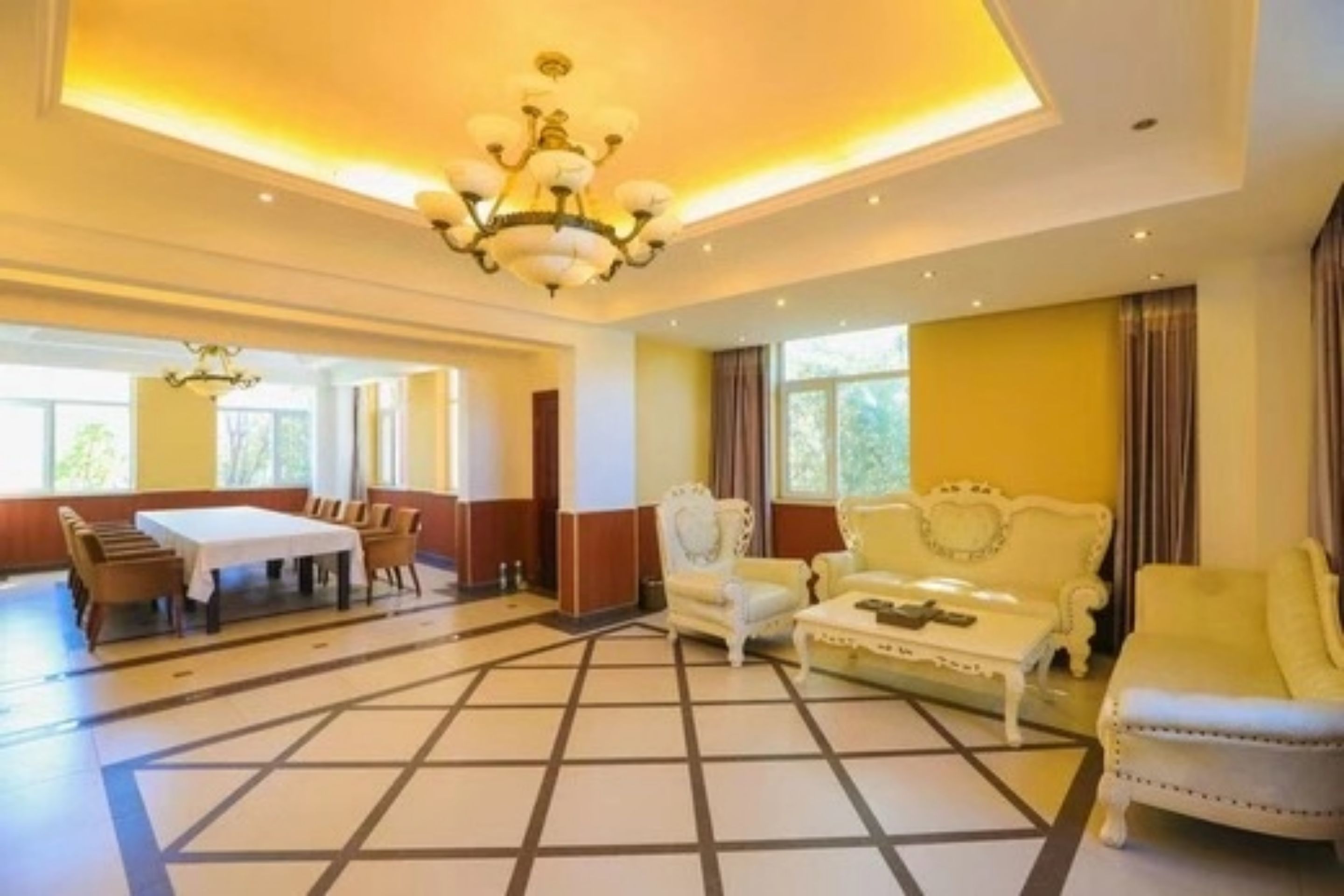 Desk, blackout curtains, free WiFi, bed sheets