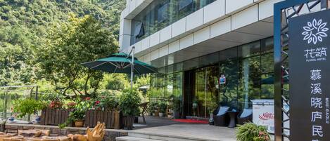 Lối vào nơi lưu trú