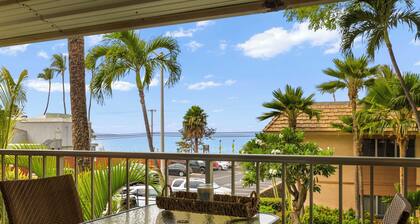 Across From Kamaole 2 Beach, This Concrete Resort Is Maintained Well
