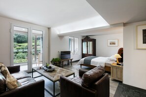 Deluxe Suite, Sauna | Meja, Wi-fi percuma 