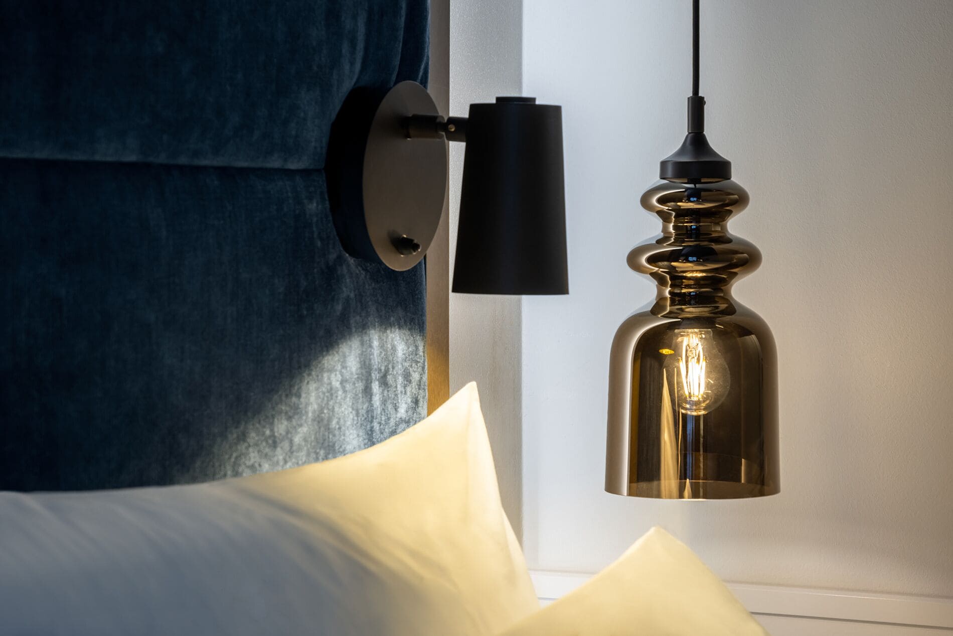 1 bedroom, in-room safe, desk, blackout curtains