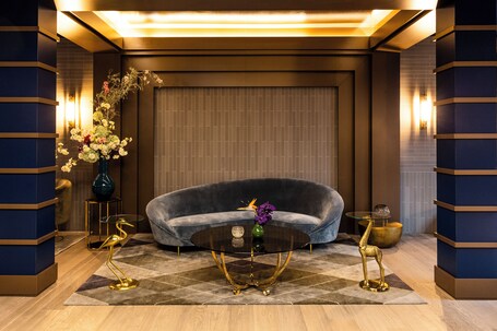 Hotel AMO by AMANO Friedrichstraße - view 3