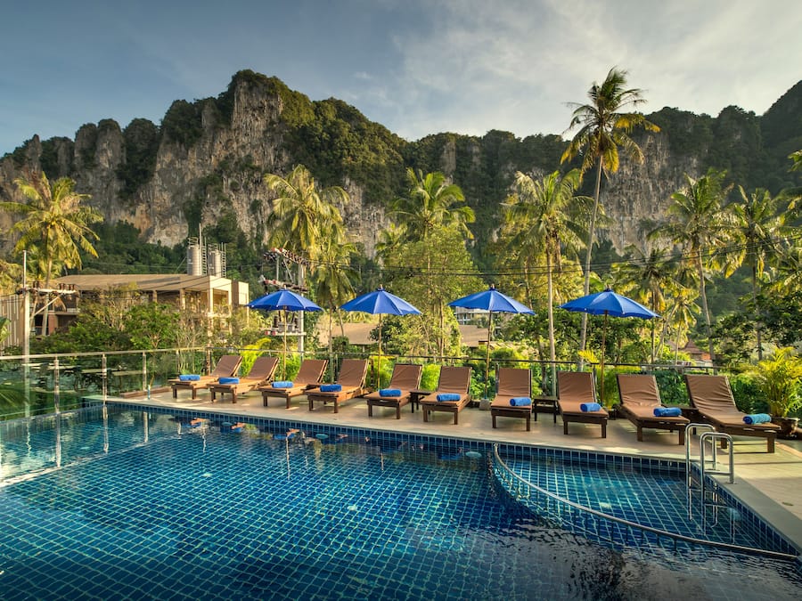 Outdoor pool, sun loungers