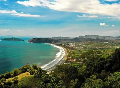 Oceanfront Beachfront condo The Palms Jacó Beach Vacation Rental 102 Costa Rica 
