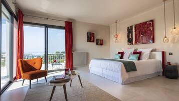 Junior Suite, 1 Queen Bed, Non Smoking | Premium bedding, down duvets, pillow-top beds, minibar