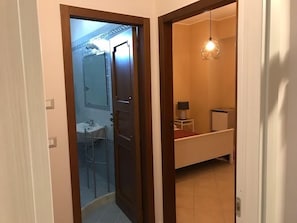 Phòng Superior | Minibar, bàn, truy cập Internet không dây miễn phí, bộ trải giường 