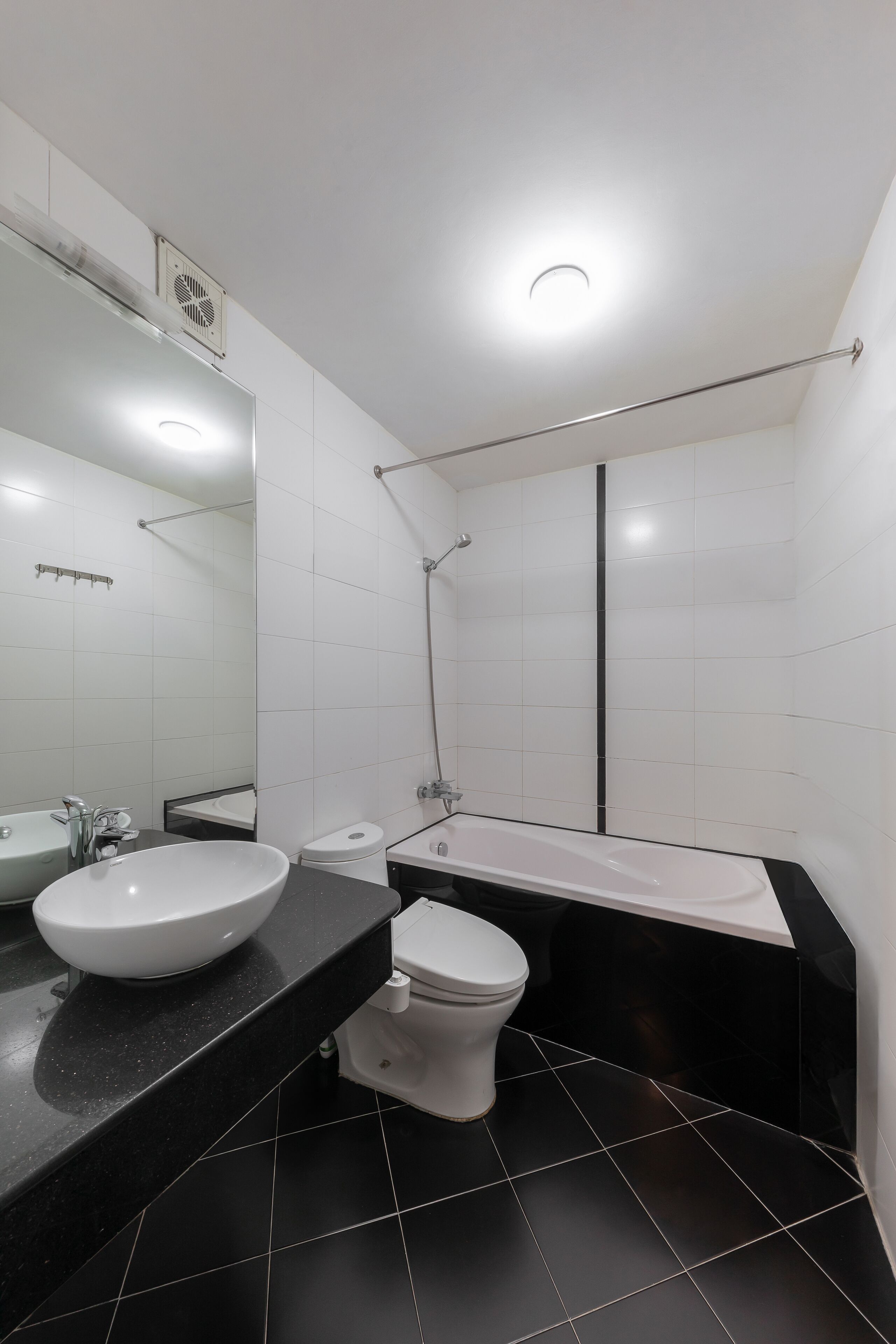 Foto - Azumaya Hotel Hai Ba Trung 1