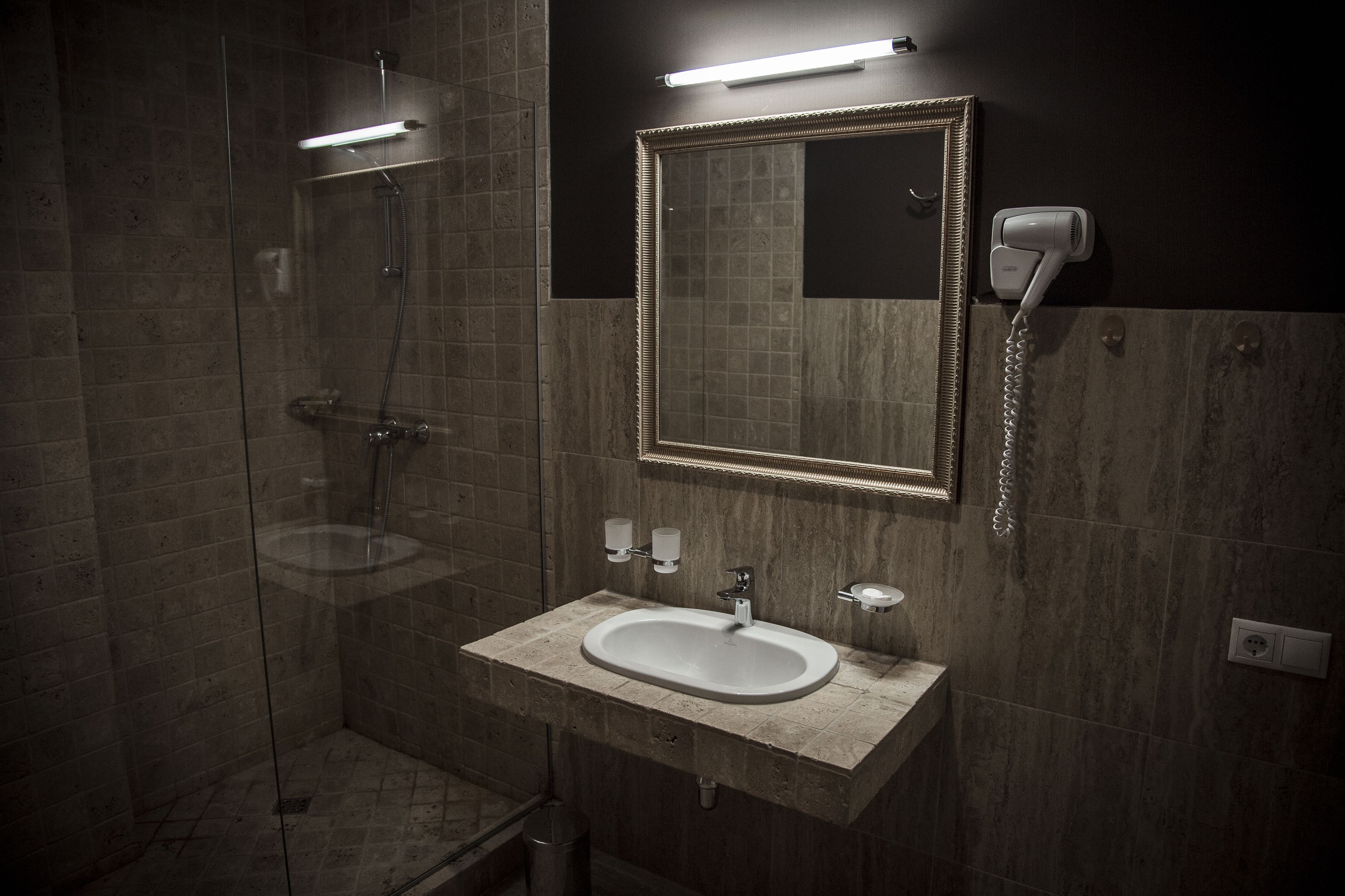 shower, free toiletries, hair dryer, bathrobes