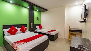 Standard Triple Room | Iron/ironing board, free WiFi, bed sheets