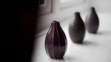 Traditional Cottage, Multiple Beds, Non Smoking | Bathroom | Combined shower/bathtub, deep-soaking bathtub, rainfall showerhead