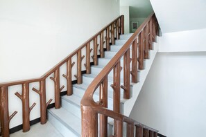 Staircase - OYO 195 Ranchotel - Binan (Biñan City)