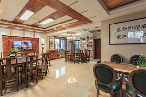 Interior - That Mountain That Shed (Huzhou)