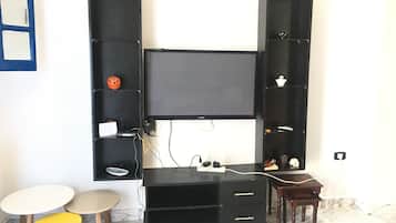 Apartamento urbano, para fumantes | TV