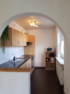 Apartment (Nr. 7, Located offsite) | Private kitchen