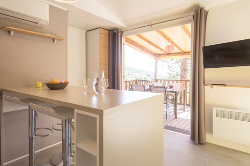 Camping Les Princes D'Orange