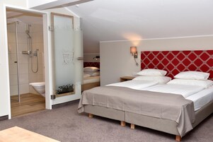 In-room safe, desk, blackout drapes, soundproofing