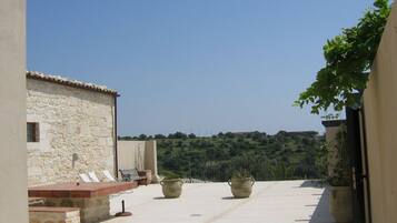 Gelsomino | Vista cortile