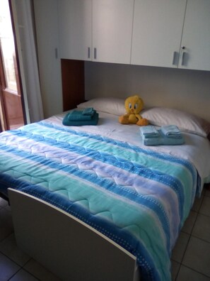 Desk, blackout drapes, iron/ironing board, free WiFi - Bed and Breakfast Priscilla (Regalbuto)