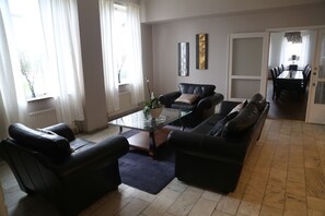 Sala de estar en el lobby