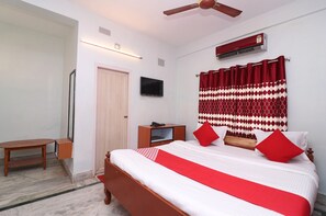 Double or Twin Room | Free WiFi