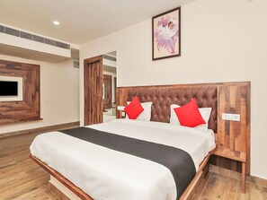 雙人或雙床房 | 免費無線上網