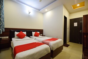 Bed sheets - OYO 3311 Hotel Apple 9 (Jaipur)