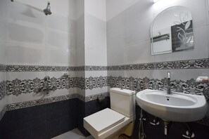 Bathroom - OYO 3311 Hotel Apple 9 (Jaipur)