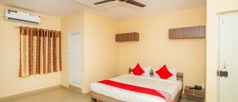 Double or Twin Room | Free WiFi